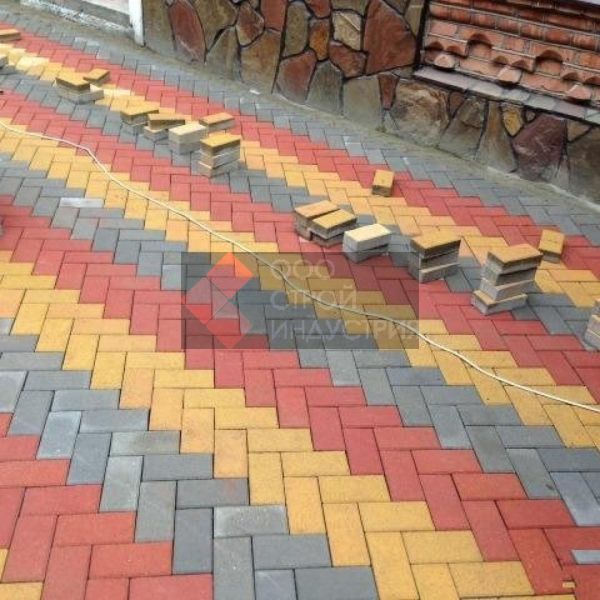 Укладка тротуарной плитки в Истре